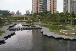 Water-Short Singapore Charts A Course Toward Self-Sufficiency