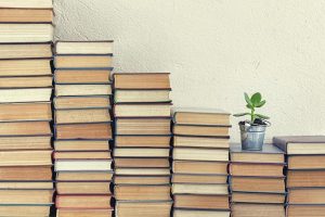 The 4-Year-Old Girl Who Has Read More Than 1,000 Books