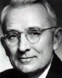Dale Carnegie, American author