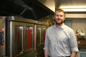 At The Soup Kitchen This Man Runs, Guests Are Served Restaurant-Style