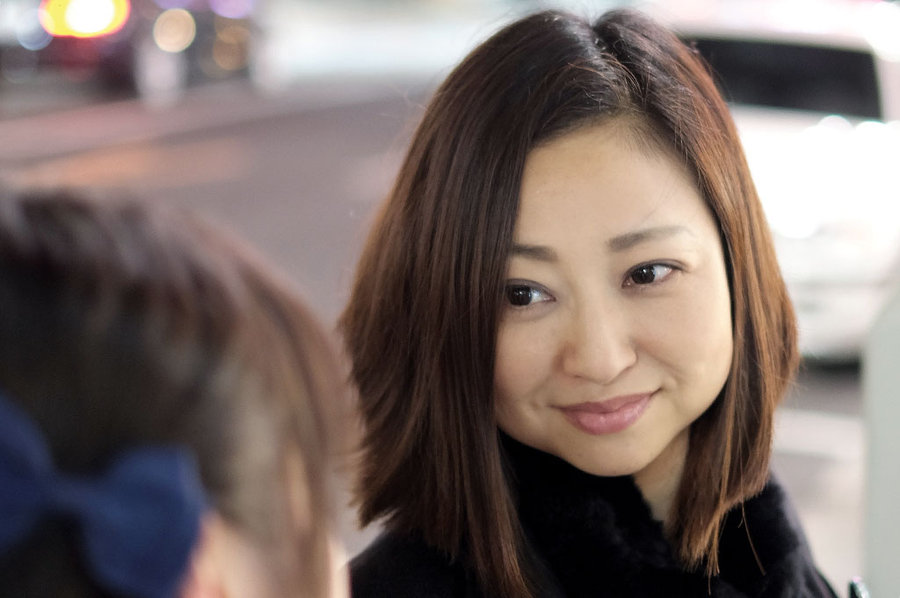In Japan, Young Women’s Problems Are Often Ignored.  But She’s Ready To Help.