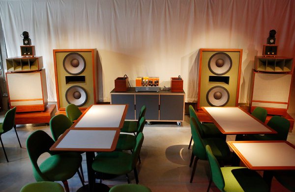 Listening Clubs Tantalize Audiophiles In London